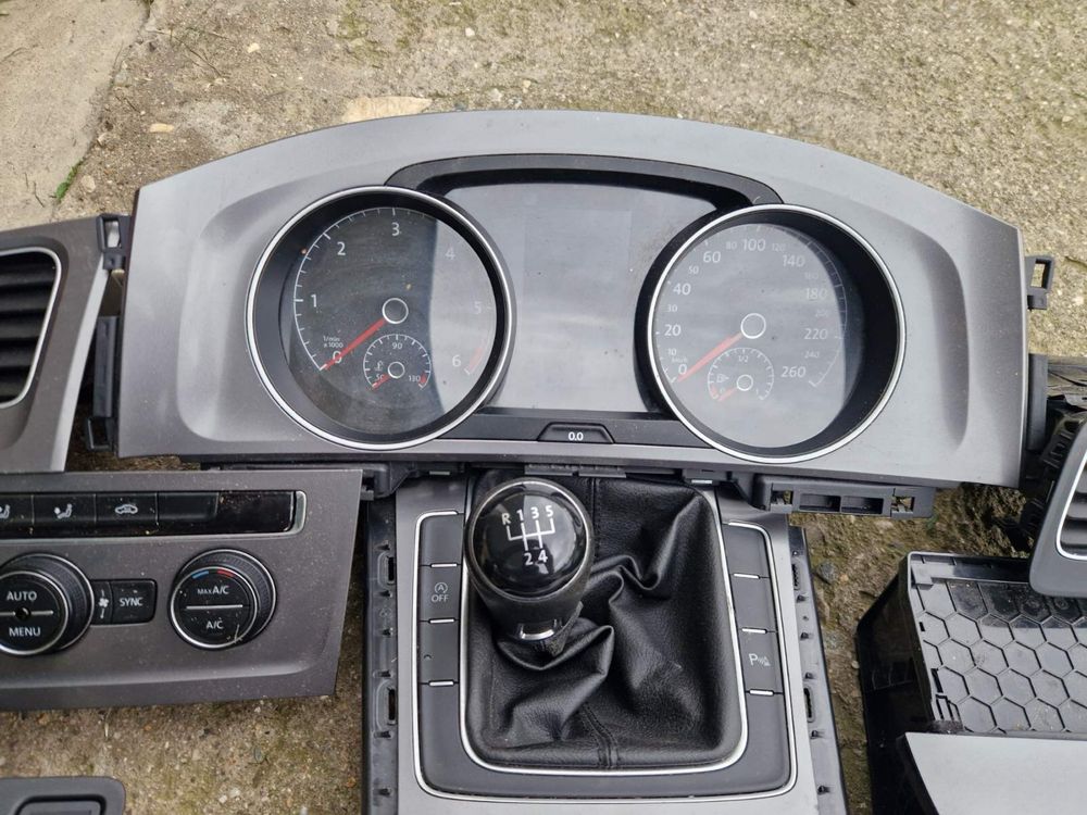 Части за  Vw Golf 7 комби тди