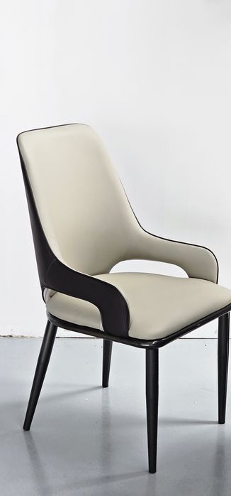 Scaune și fotolii moderne din stoc – Model 3 - livrare rapidă