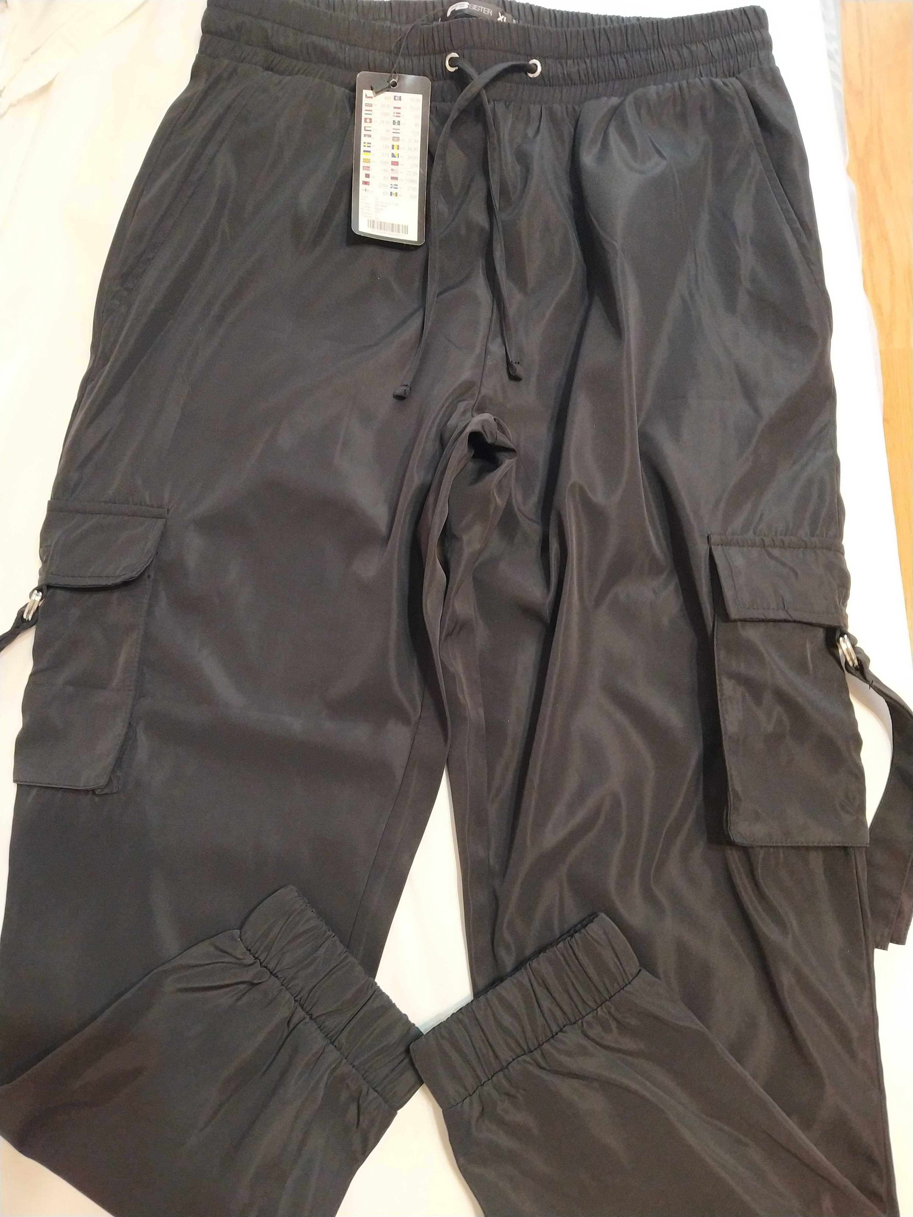 Pantaloni cargo, din fâș, marime XL
