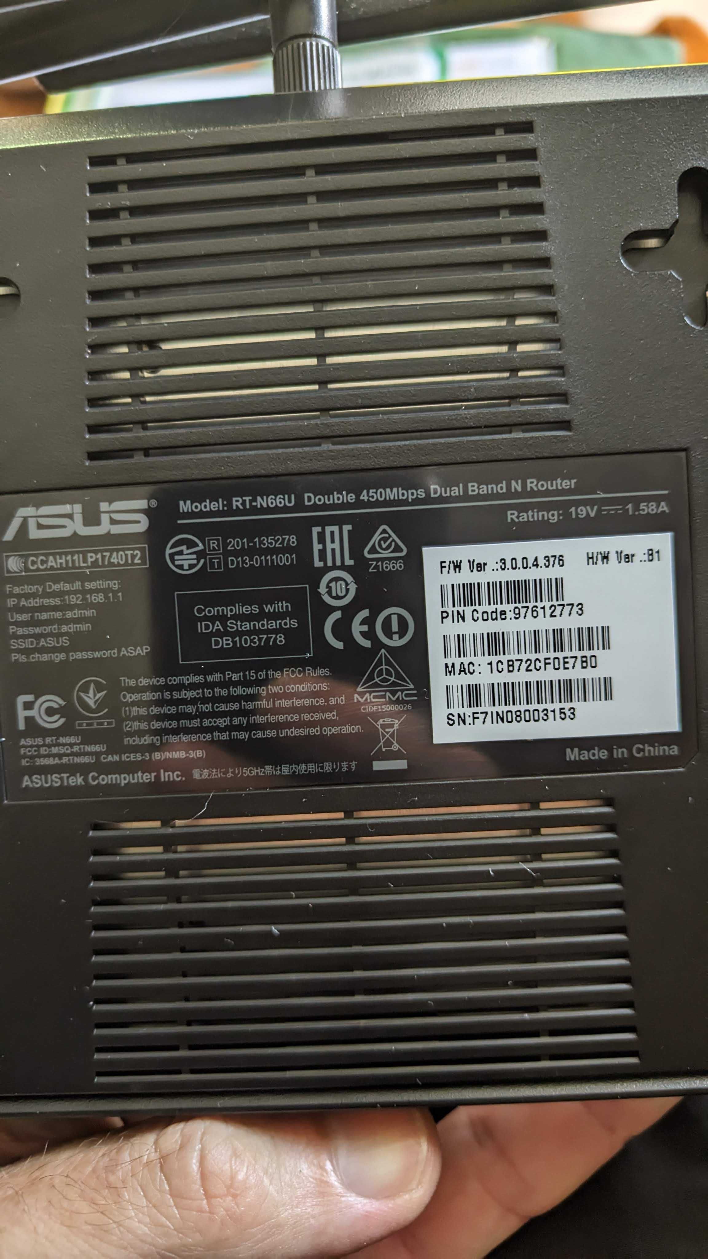 Router ASUS RT-N66U