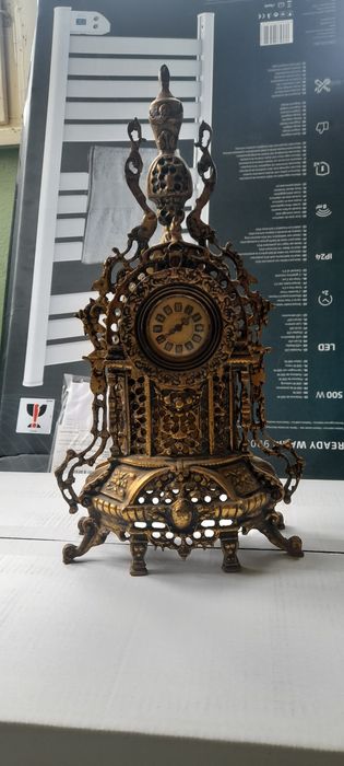 Винтидж часовник