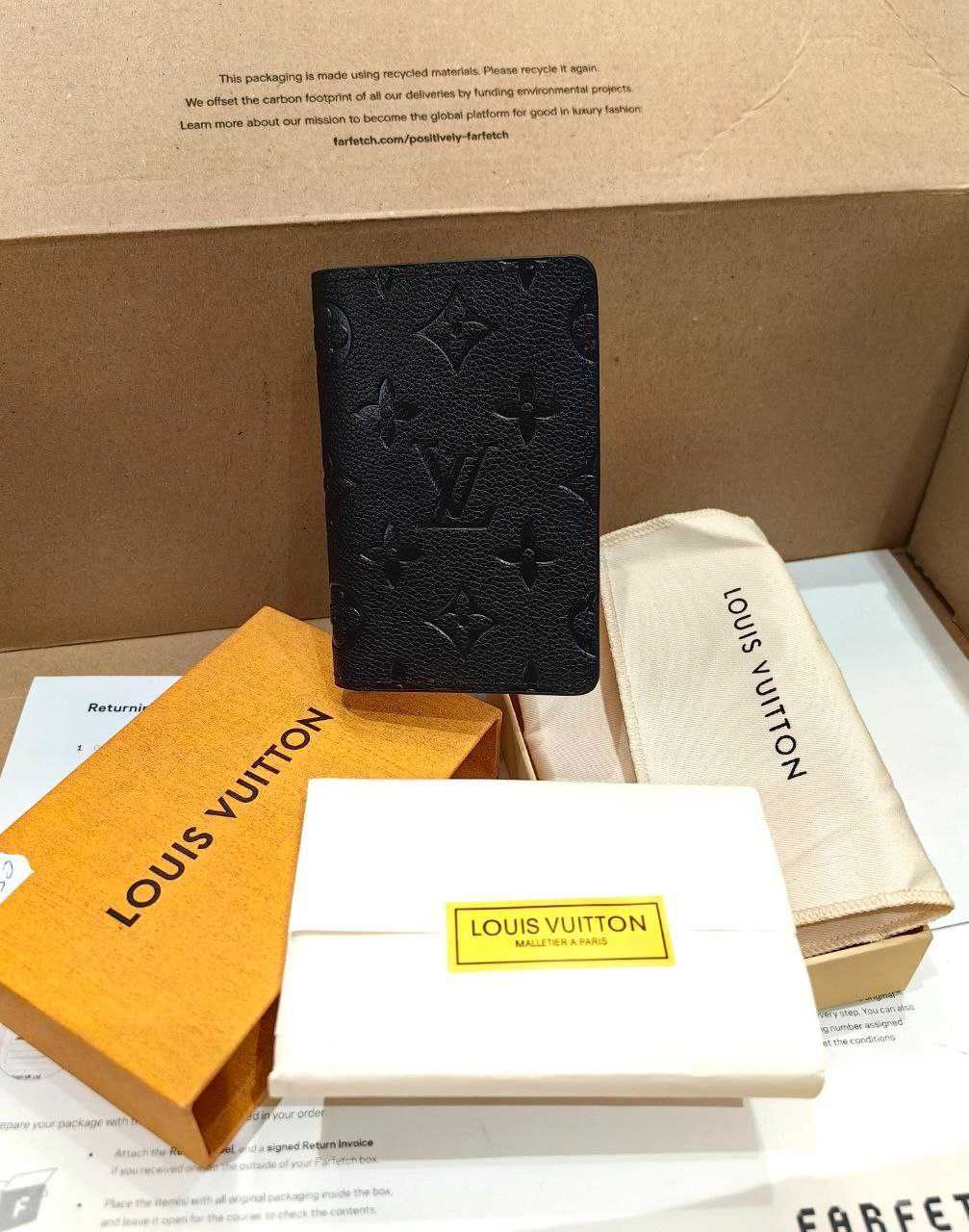Портфейл LV M82308