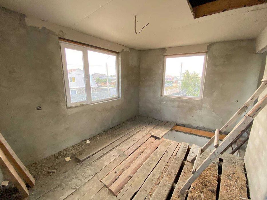 Продажа 6-комнатной квартиры