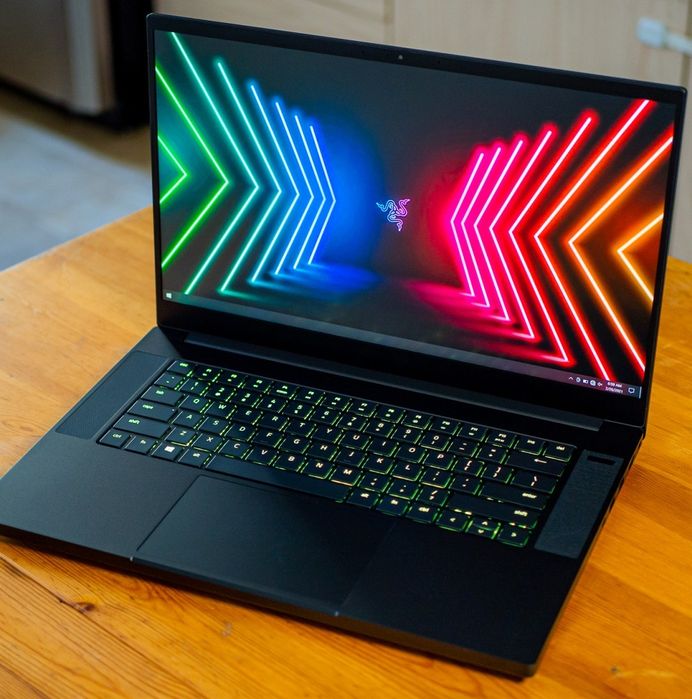 Laptop Razer Blade,Base Model,full box,impecabil.