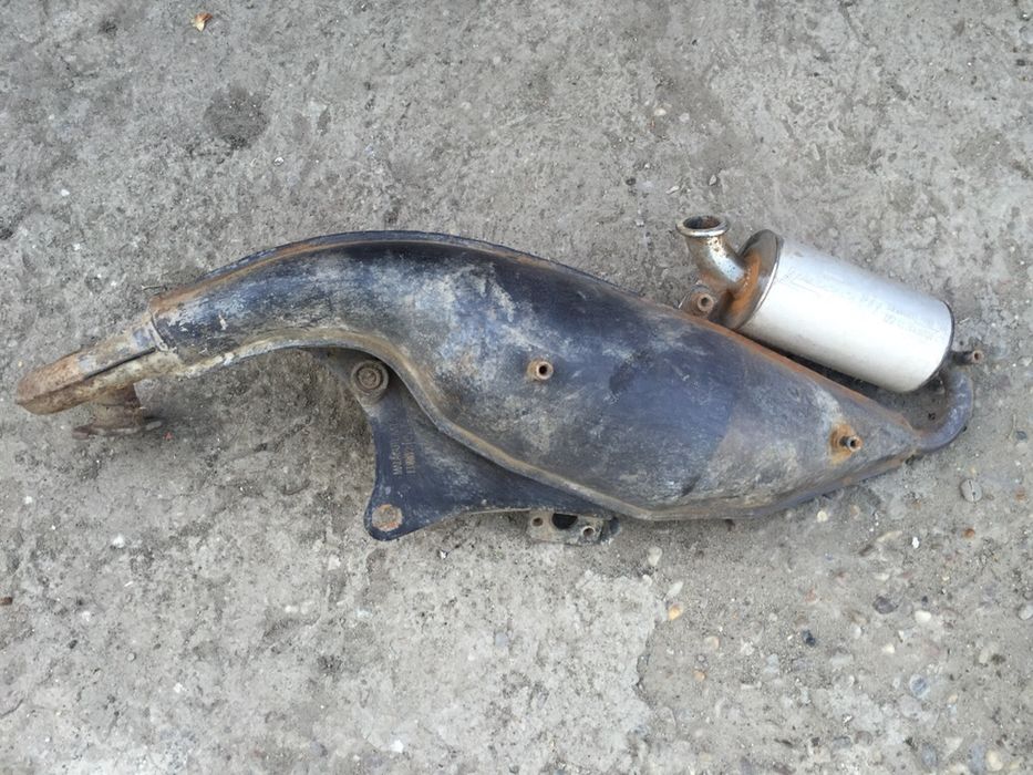 Eșapament malaguti f 12