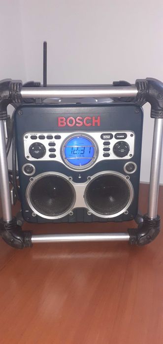 radio santier, job site radio Bosch, telecomanda, bluetooth