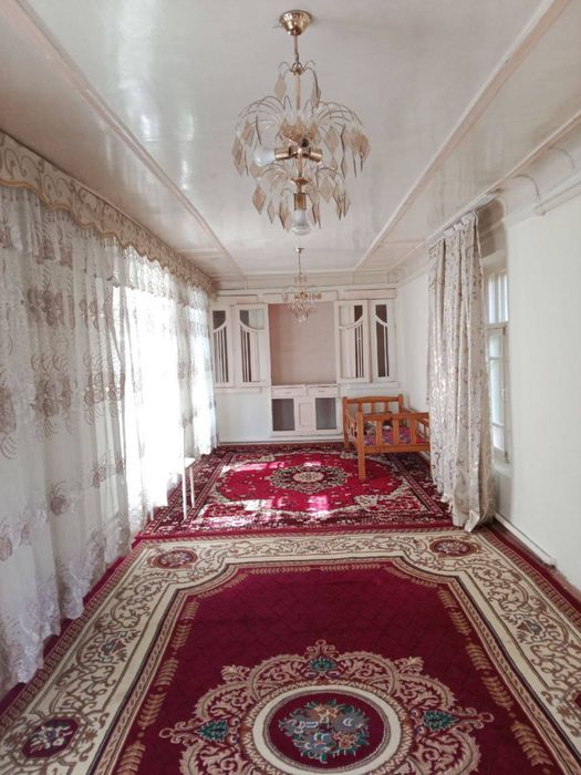 Нурафшон , Корасарой 2 хонали ховли