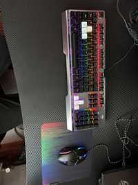 Механична гейминг клавиатура