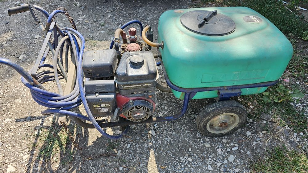 Бензинова пръскачка  TARAL 100 литра