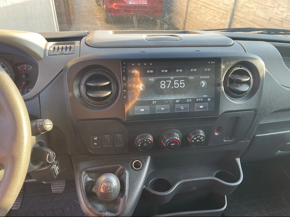 Navigatie Android Renault Master Waze YouTube GPS BT