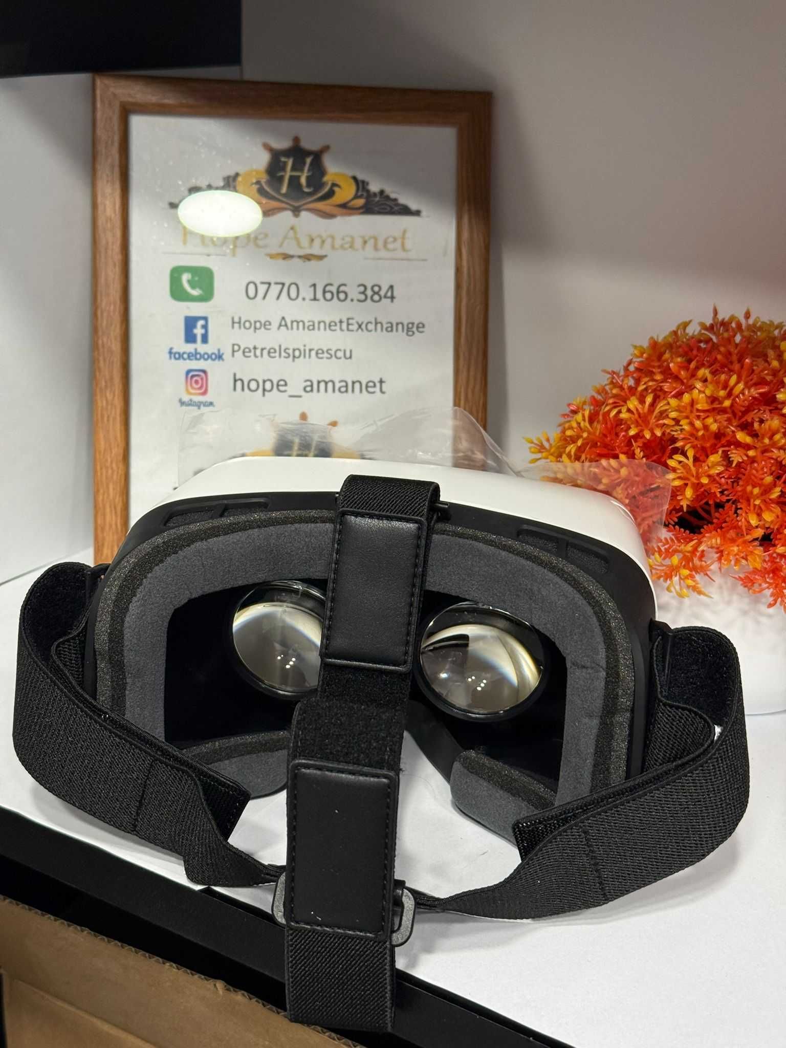 HOPE AMANET P2 - Zeiss VR One PLlus