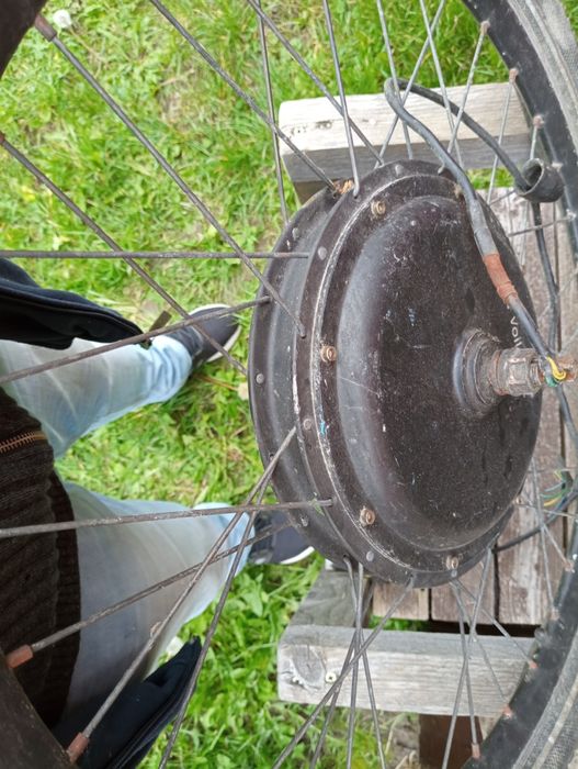 Roți bicicleta electrica fata spate