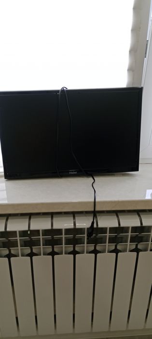 Продам два телевизора в очень хорошем состоянии. Бошьшой и маленький.