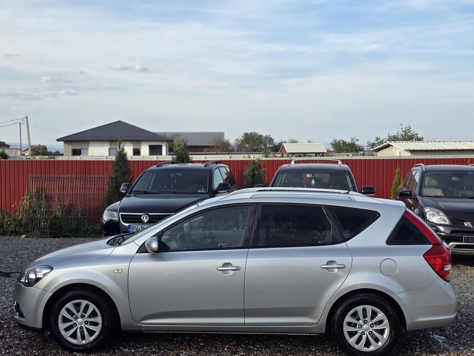 Kia Ceed 1.4mpi 2012 posibilitate RATE