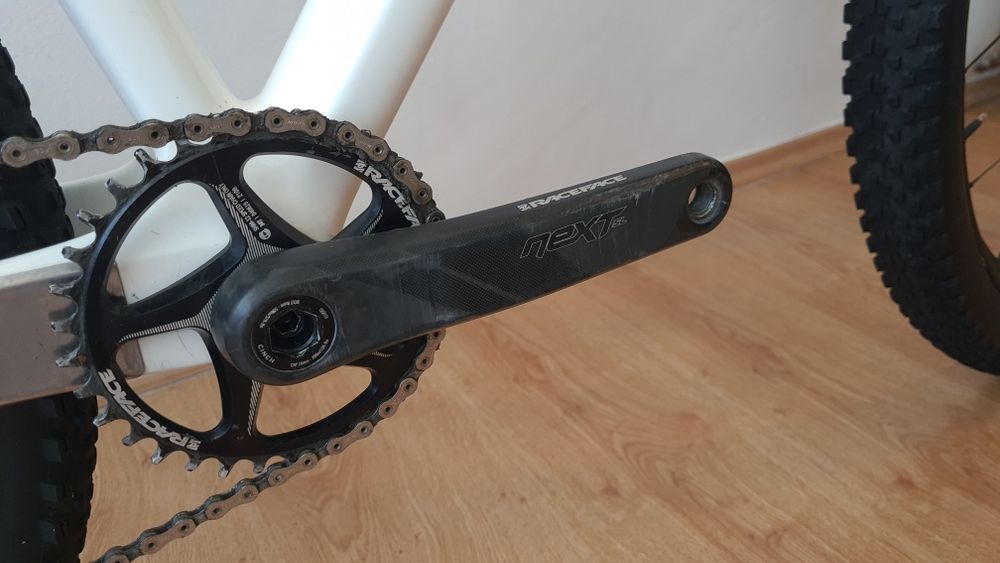 Canyon carbon 8,3 kg
