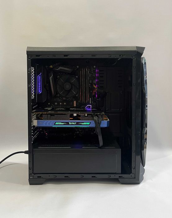 Геймърски компютър Intel Core i7 7700, GTX 1080 8GB, 16GB ram