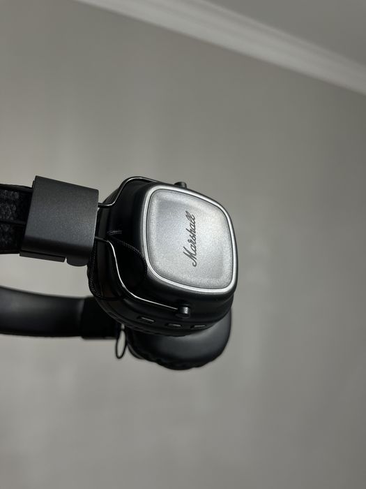 Наушник marshall