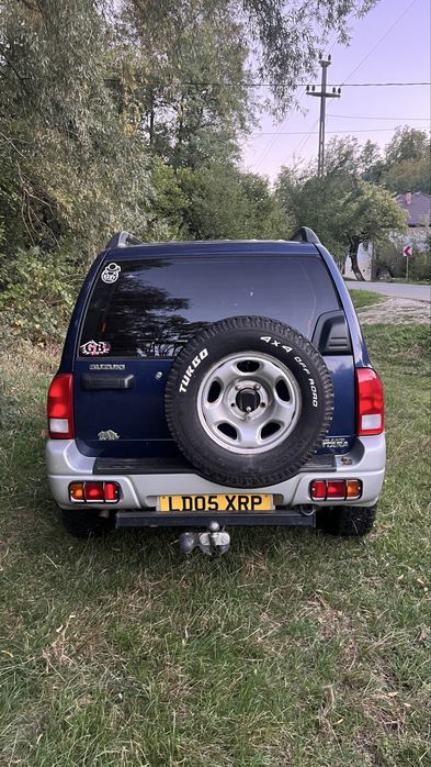 Vand sau schimb cu Duba Suzuki Grand Vitara 2.0 benzina