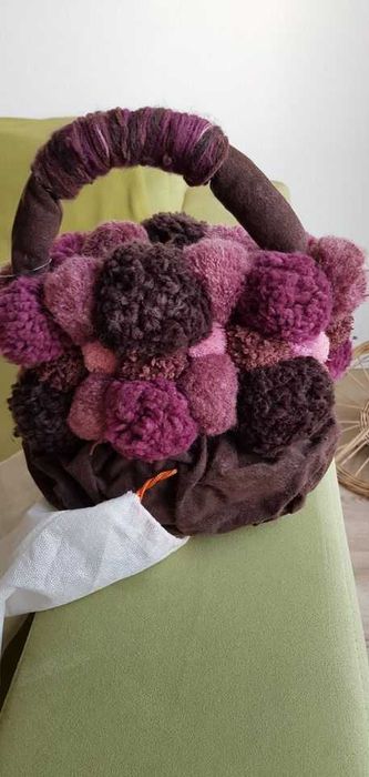 Poșetă Kontessa ornamente din lână, nouă