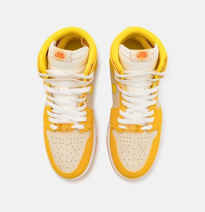 Adidași Jordan 1 High Zoom