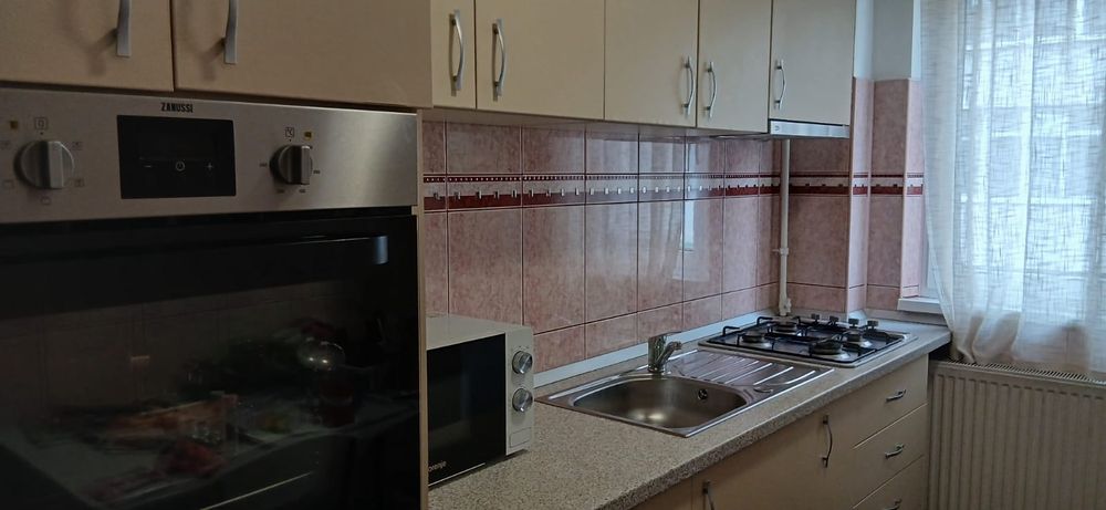 Închiriez apartament 2 camere