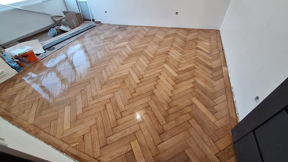 Montez și rașchetez  raschetare  recondiționare șlefuire parchet de la