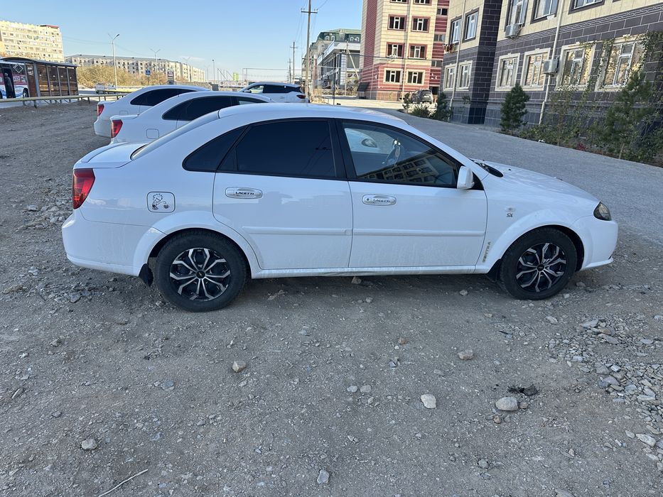 Автомобиль джентра