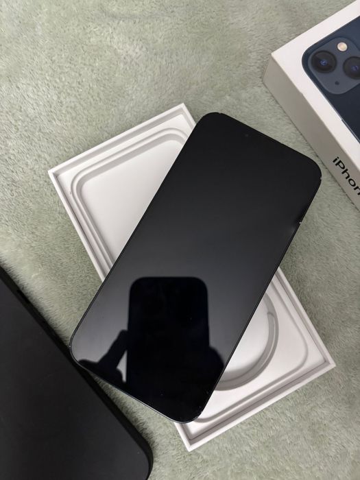 Iphone 13 Midnight 128 Gb full box