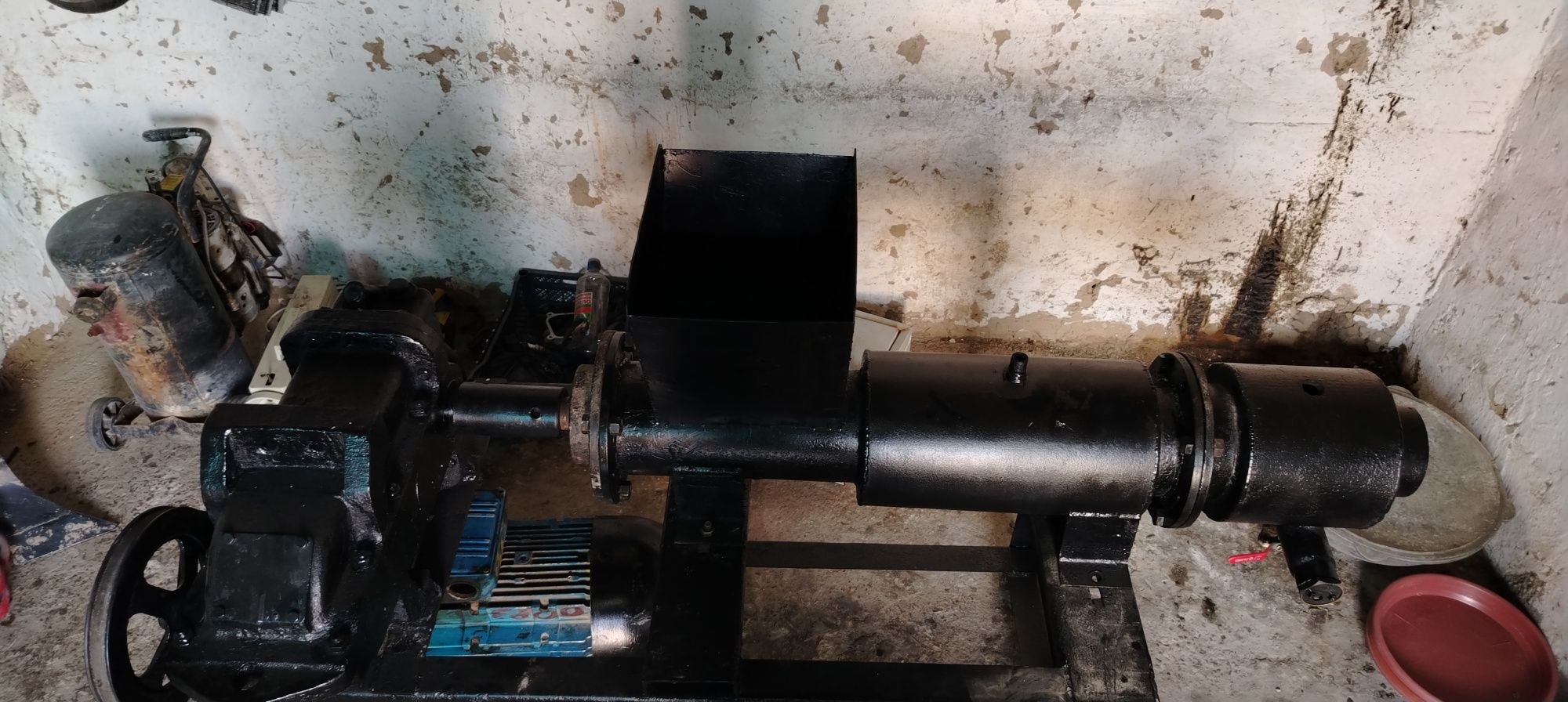 Sovun stanok apparati