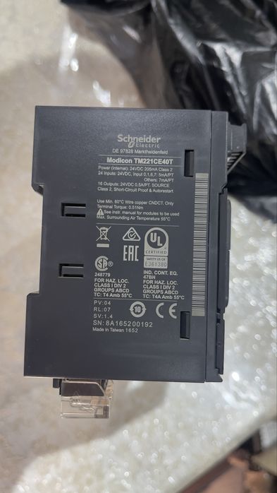 Plc controller Schneider