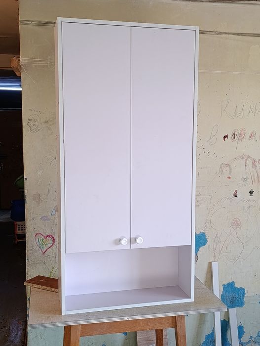 Продается мебель для ванной и бассейнов из PVC