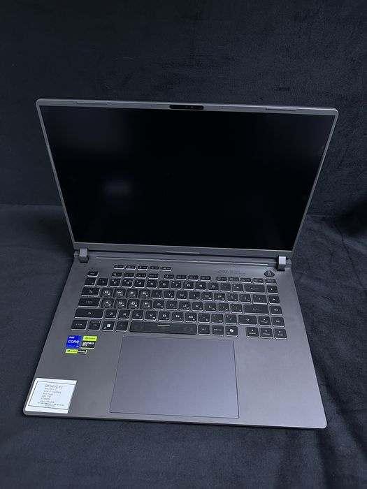 Ноутбук RoG Strix.