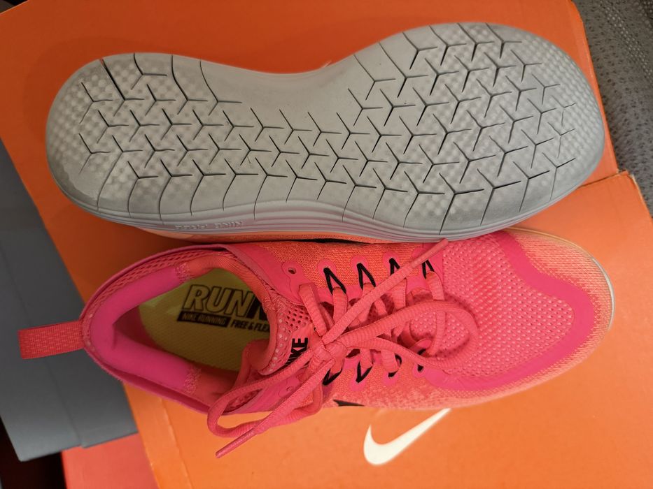 Маратонки Найк Nike цикламени/ розови