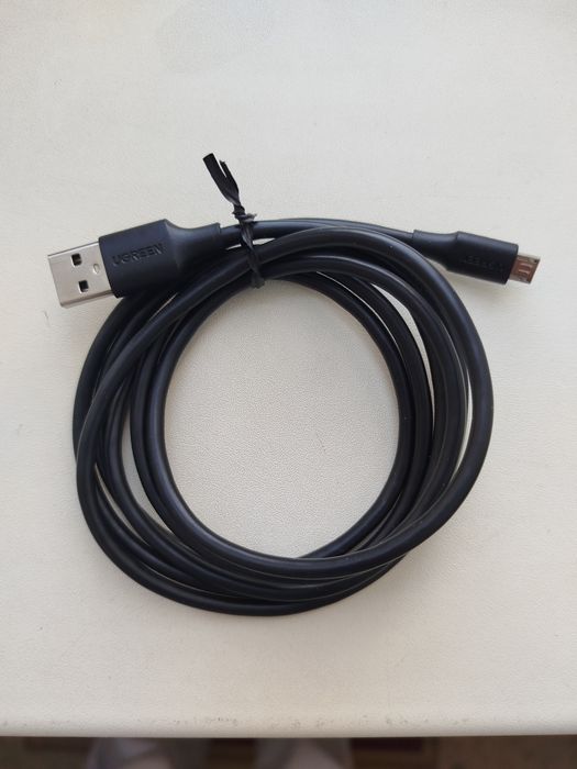 Продам кабель зарядки на смартфон