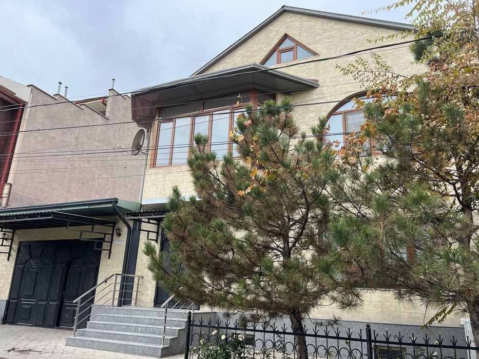 Extirom Hostel bez zakz ham qoyiladi