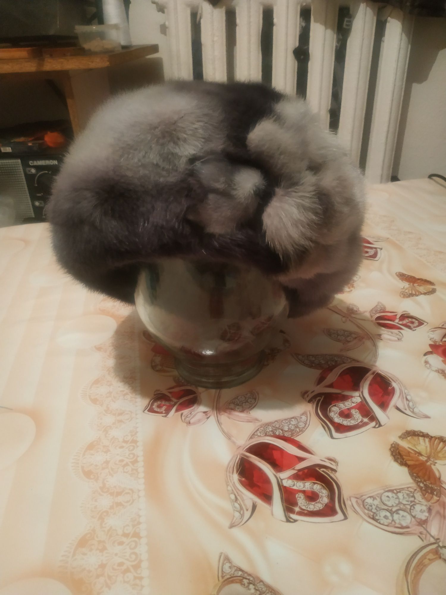 Норковая шапка.       .