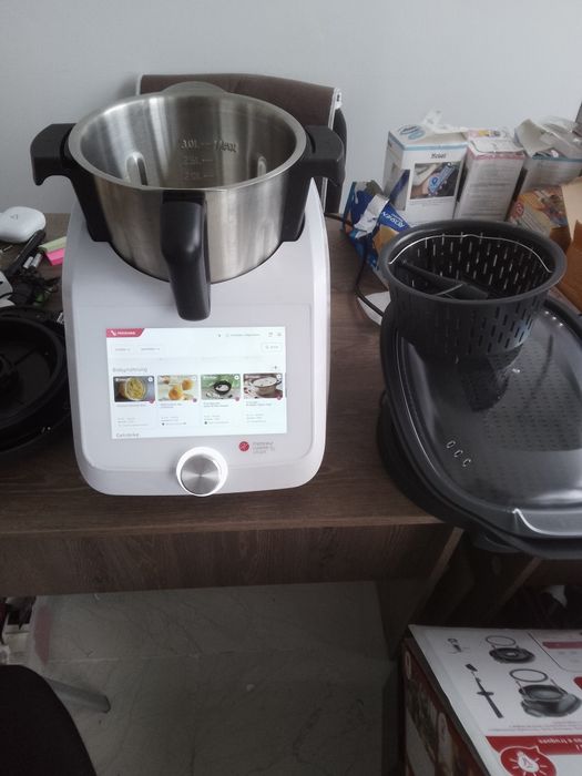 Robot de bucătărie  complex marca monsiur cuisine smartr