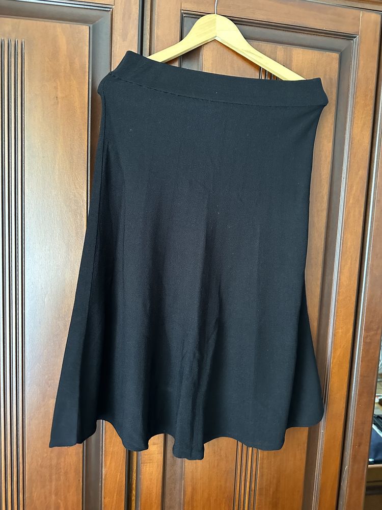 Fusta midi H&M neagra