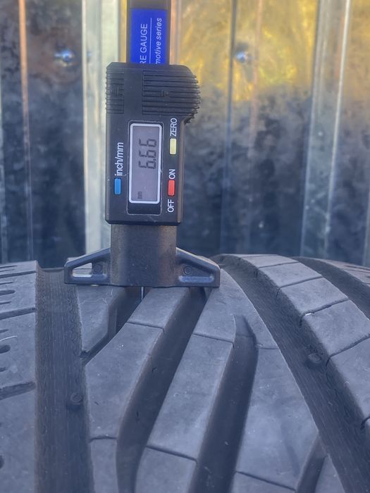 235/50/18 Унироял Летни