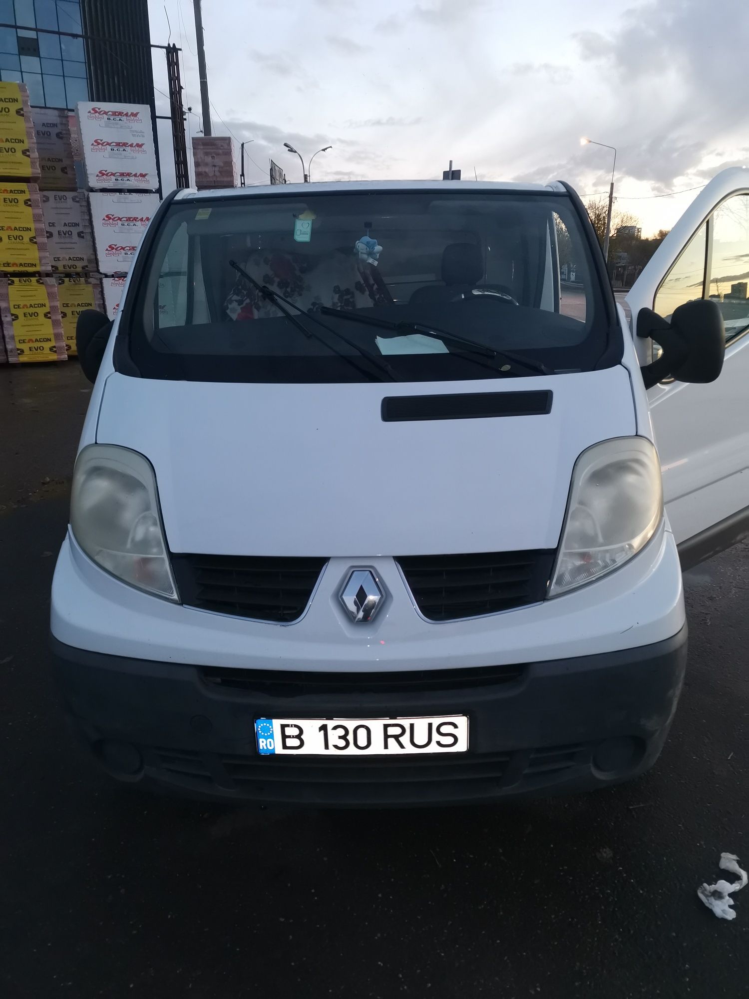 Renault trafic furgon