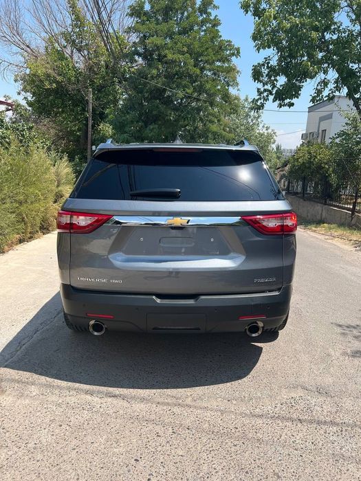 Продажа traverse premier 2021