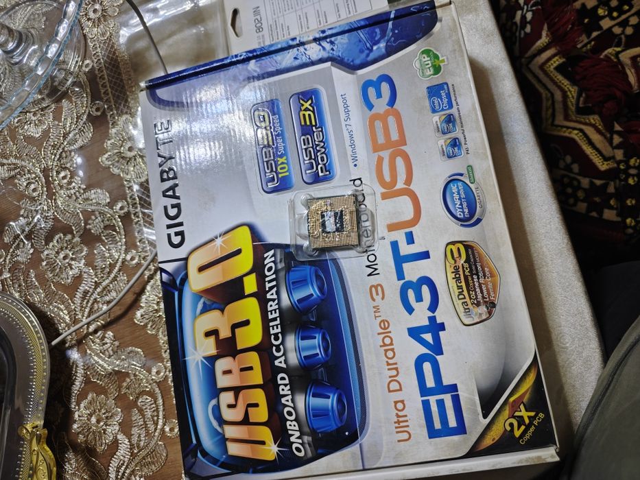 Материнская плата EP43t usb3