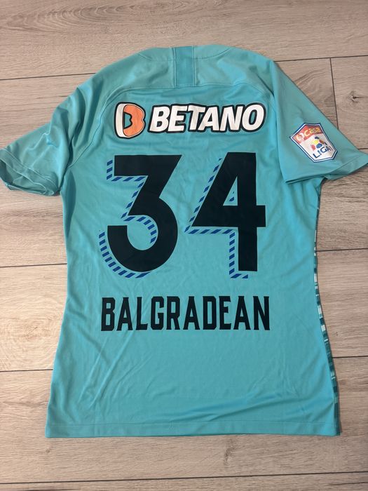 Tricouri fcsb sezon 2018-2019,2019-2020