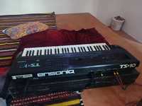 Ensoniq TS 10 sotiladi Srochni. Fultyari bilan. 420$ oʻtib beraman