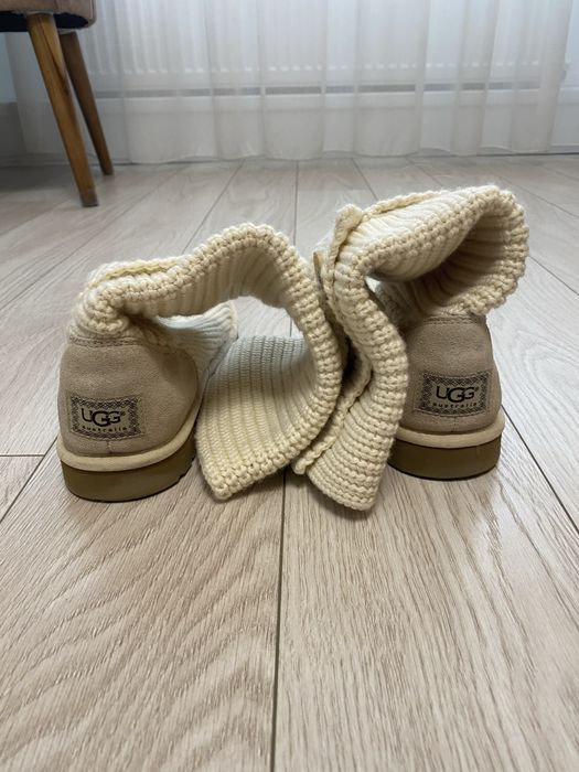 Cizme UGG din lână marimea 40