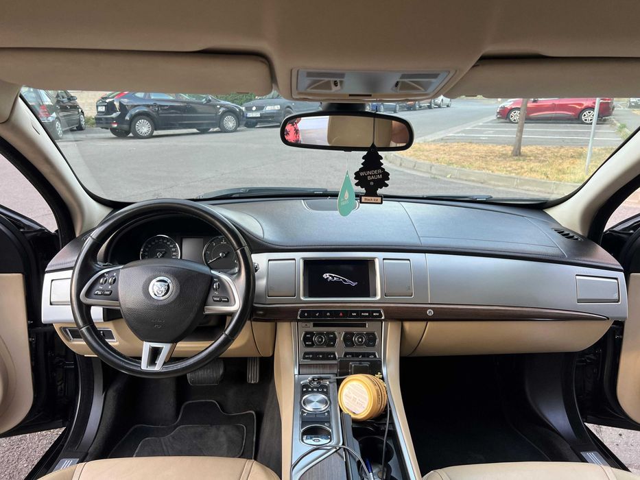 Jaguar XF 2013 2.2 Diesel