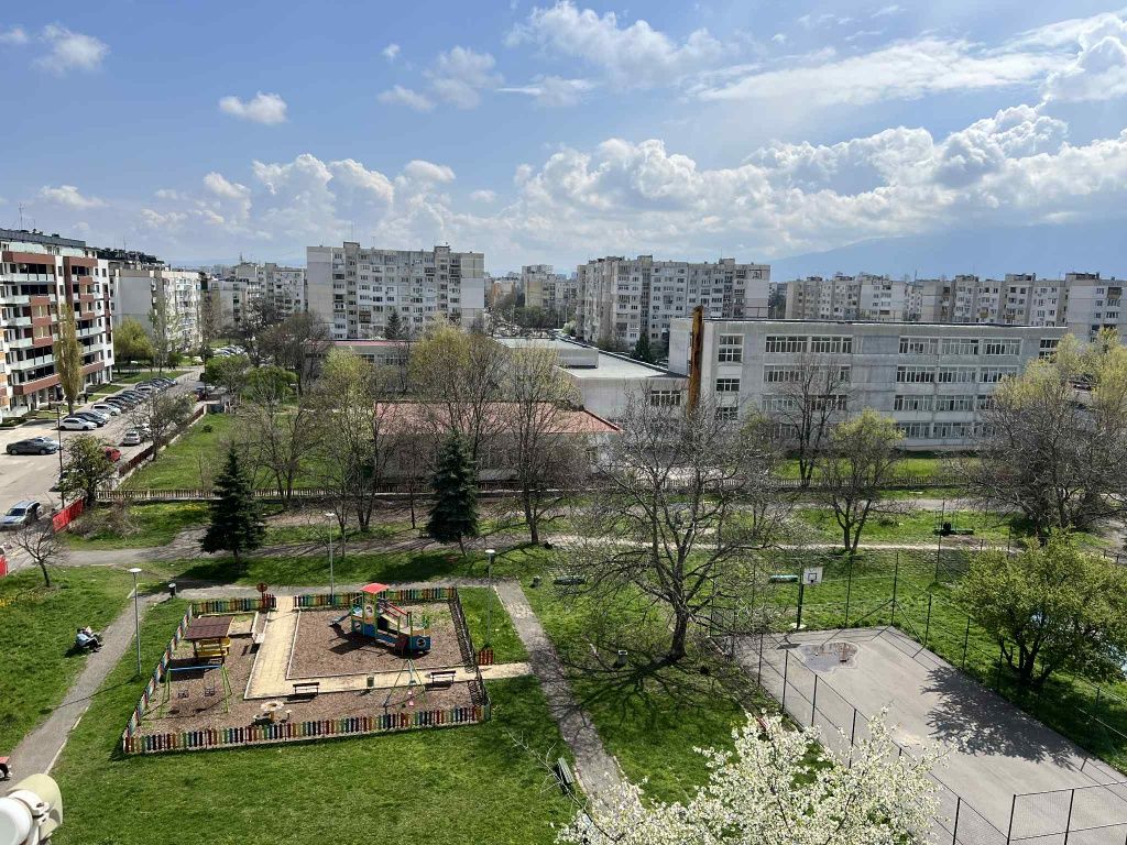 Двустаен апартамен Надежда 5 (Връбница 2)