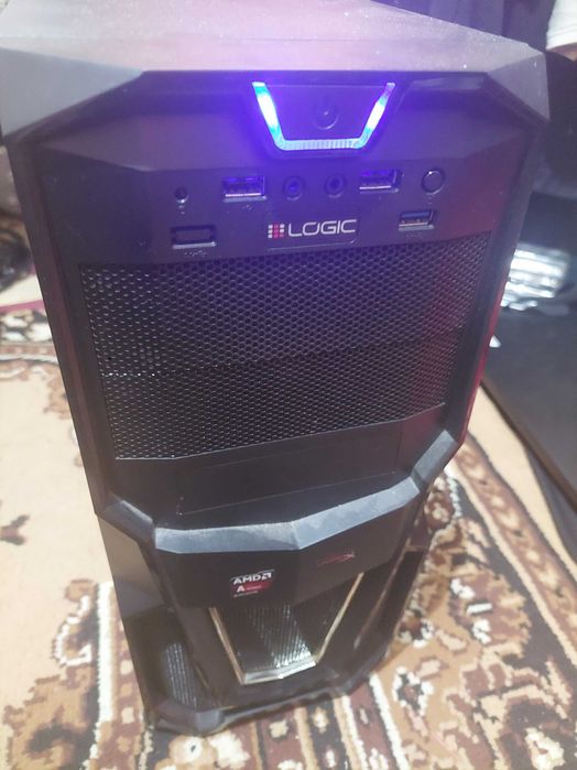 PC gaming cu periferice