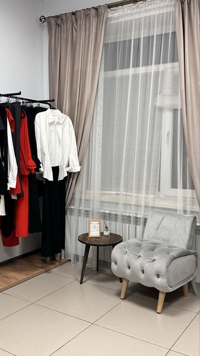 Продам действующий готовый бизнес - бутик женской одежды!