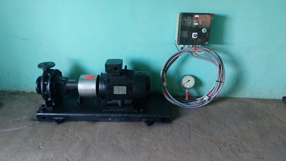 Pompă Grundfos pentru irigații de mare putere + panou automatizare